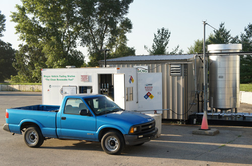 dane-co-truck-fueling-in-fron-of-trailer